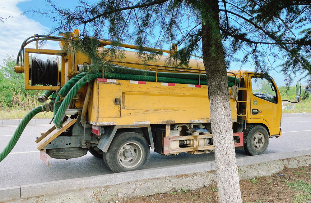 283鼓楼清洗抽粪车